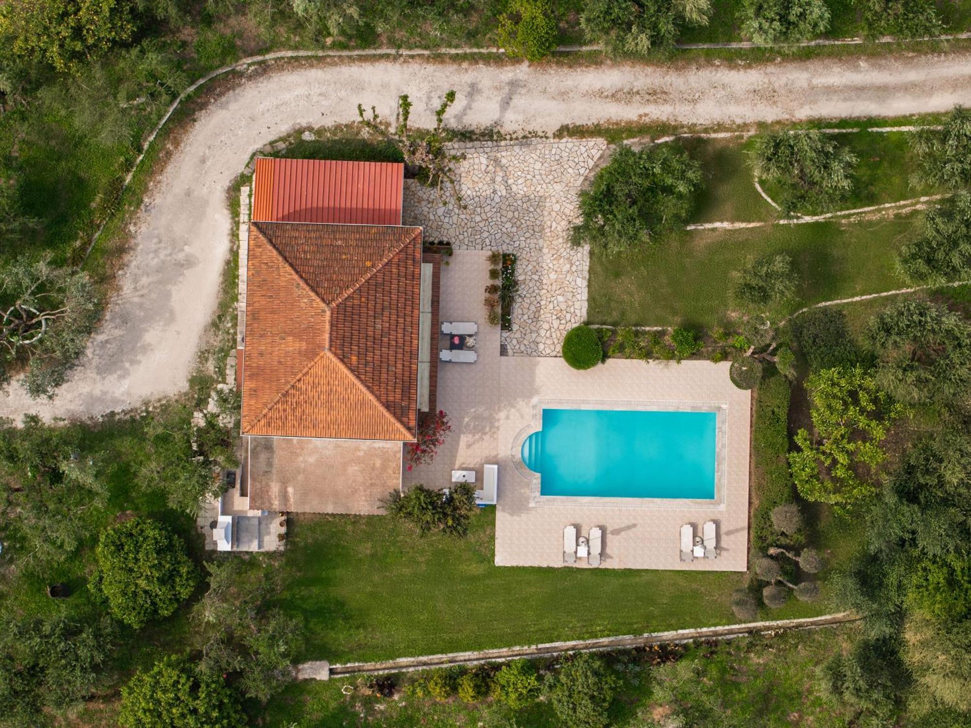Villa Lola - 3 Bedrooms & Private Pool Lithakia  エクステリア 写真